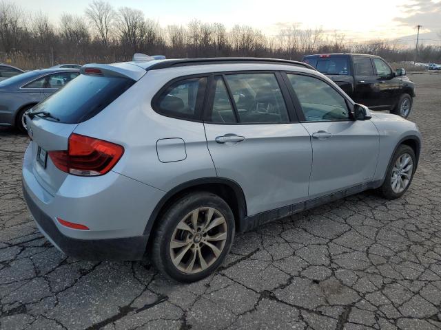 Obraz 3 z 2014 BMW X1 XDRIVE28I 2014 z VIN WBAVL1C59EVY17209