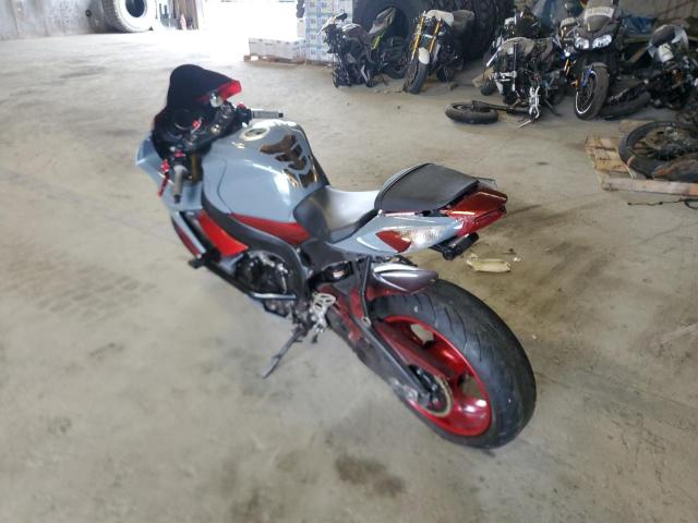 Image 3 of 2014 SUZUKI GSX-R750  2014 with VIN JS1GR7MA3E2101118