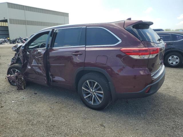 Image 2 of 2018 TOYOTA HIGHLANDER SE 2018 with VIN 5TDJZRFH7JS850766
