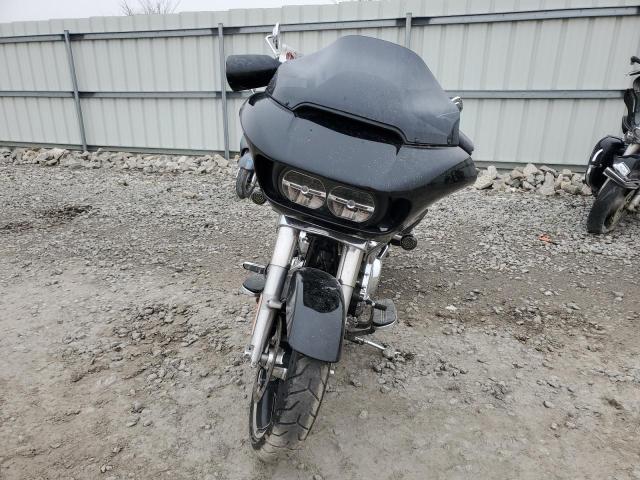 Image 2 of 2017 HARLEY-DAVIDSON FLTRX ROAD GLIDE 2017 with VIN 1HD1KHC15HB680493