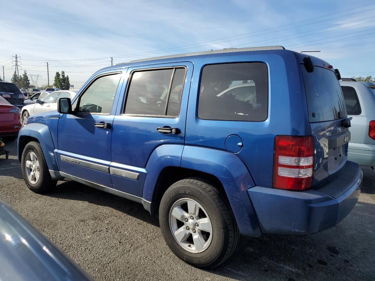 Obraz 2 z 2010 JEEP LIBERTY SPORT 2010 z VIN 1J4PP2GKXAW171473