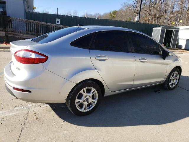Изображение 3 2015 FORD FIESTA SE 2015 с VIN 3FADP4BJ6FM113506