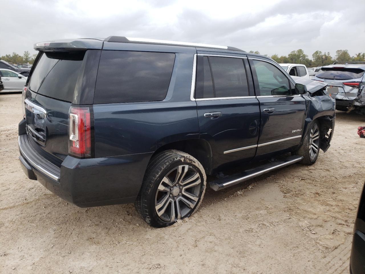 Изображение 3 Gmc Yukon Denali 2019 с VIN 1GKS1CKJ2KR174166