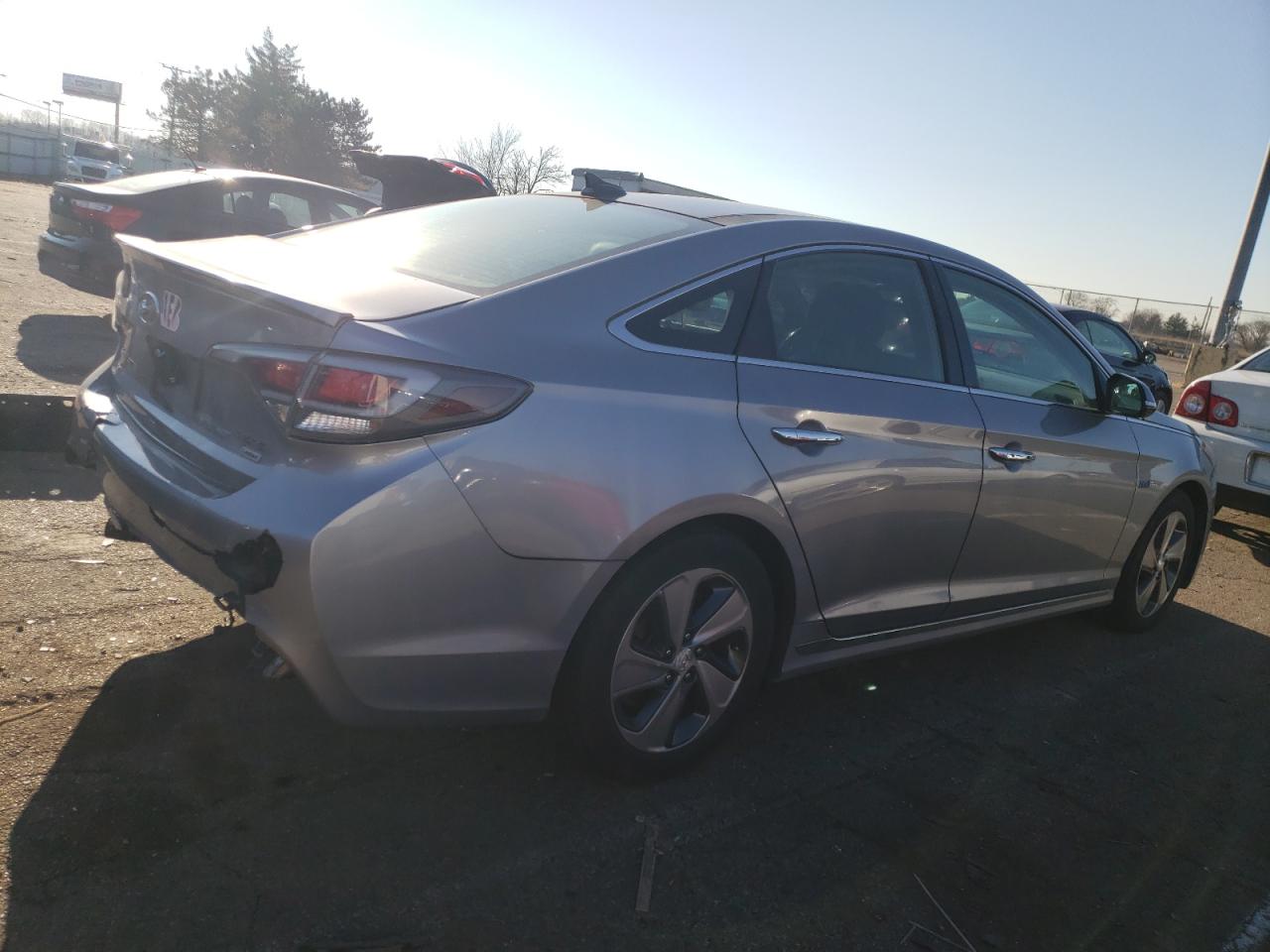 Изображение 3 2016 HYUNDAI SONATA HYBRID 2016 с VIN KMHE34L12GA032022