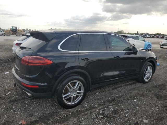 Image 3 of 2015 PORSCHE CAYENNE  2015 with VIN WP1AF2A29FLA44275