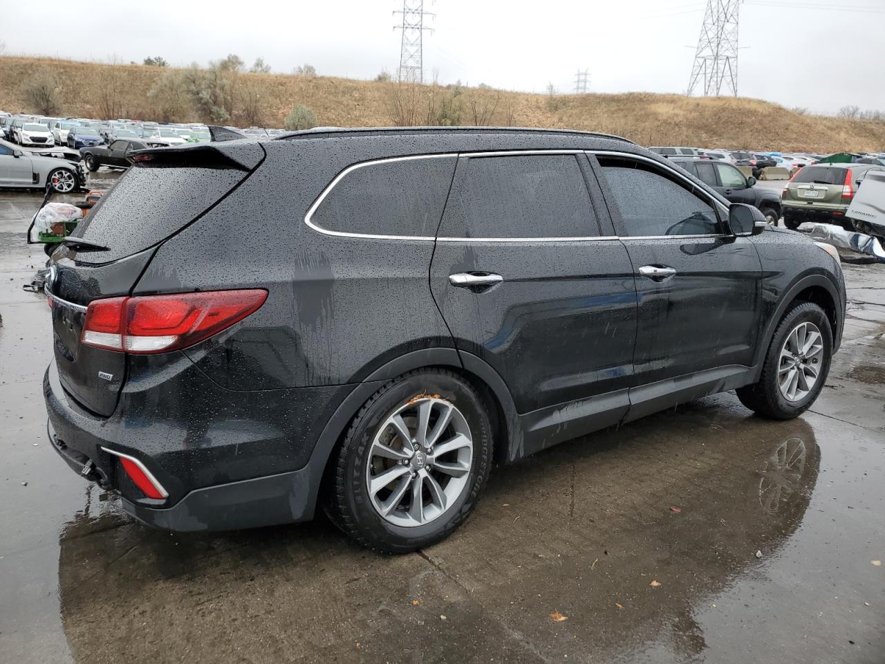 Image 3 of 2017 HYUNDAI SANTA FE SE 2017 with VIN KM8SNDHF8HU169919