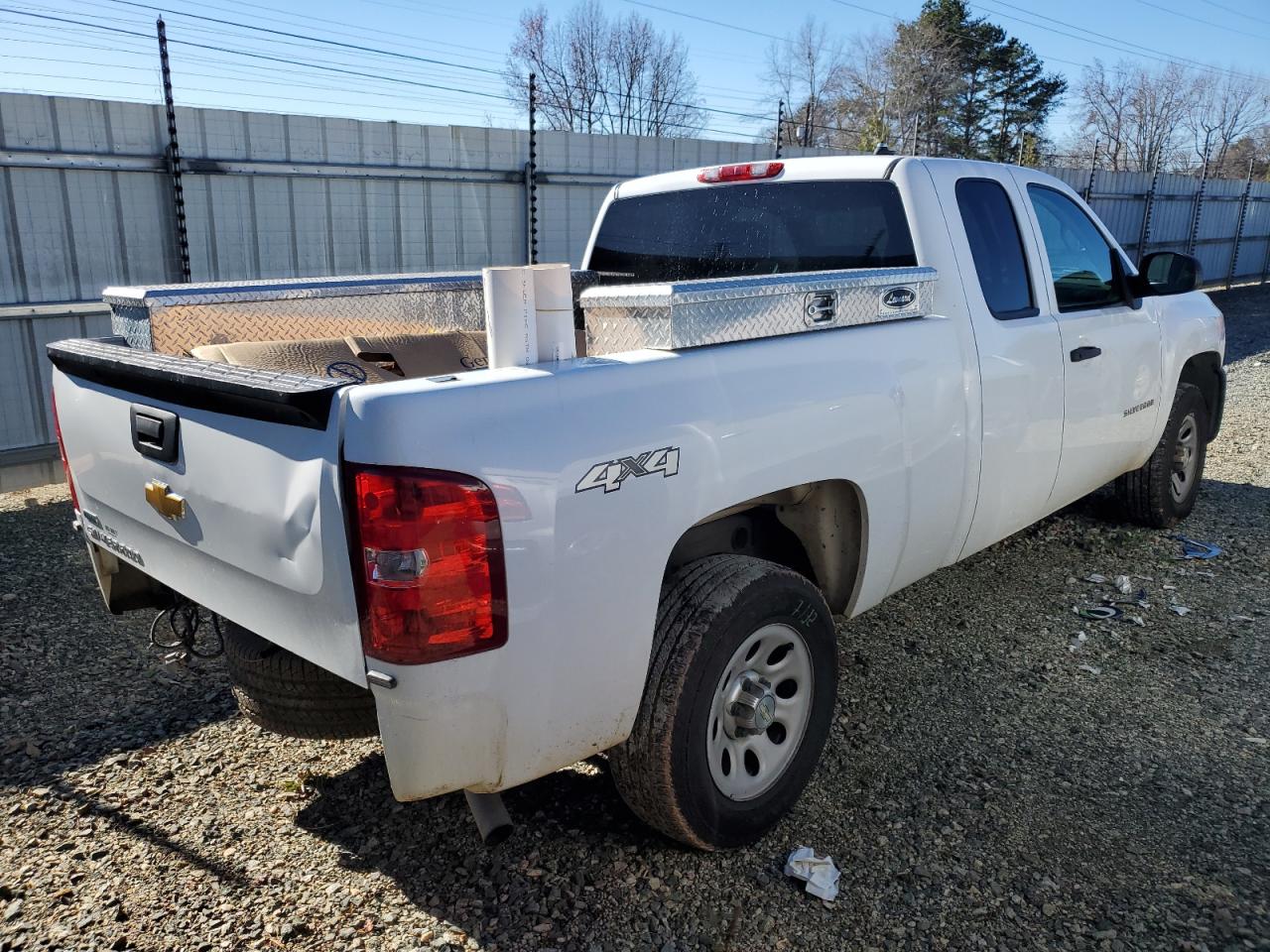 Изображение 3 2012 CHEVROLET SILVERADO K1500 2012 с VIN 1GCRKPEA1CZ258829