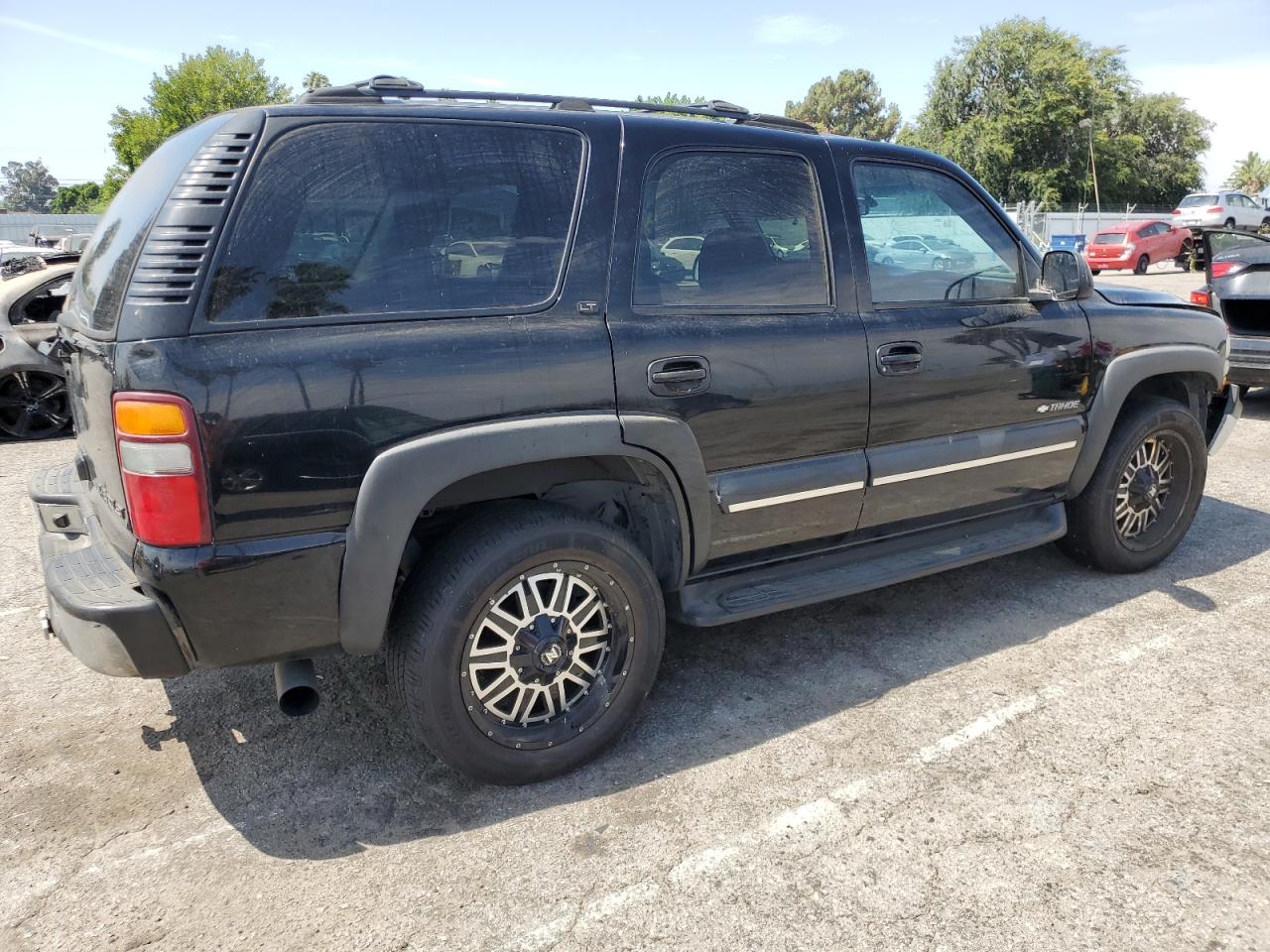 Изображение 3 2002 CHEVROLET TAHOE C1500 2002 с VIN 1GNEC13T02R288326