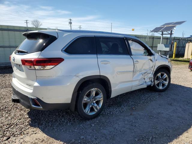 Image 3 of 2018 TOYOTA HIGHLANDER LIMITED 2018 with VIN 5TDDZRFH0JS880821