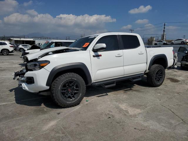 Obraz 1 z 2020 TOYOTA TACOMA DOUBLE CAB 2020 z VIN 5TFCZ5AN2LX237921