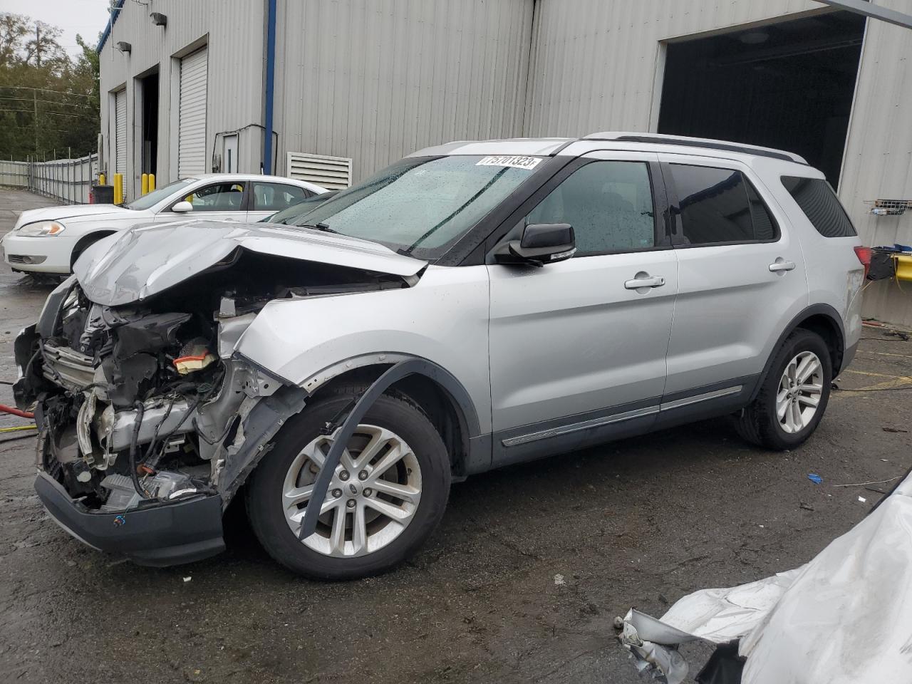 Image 1 of 2016 FORD EXPLORER XLT 2016 with VIN 1FM5K7D88GGA16887