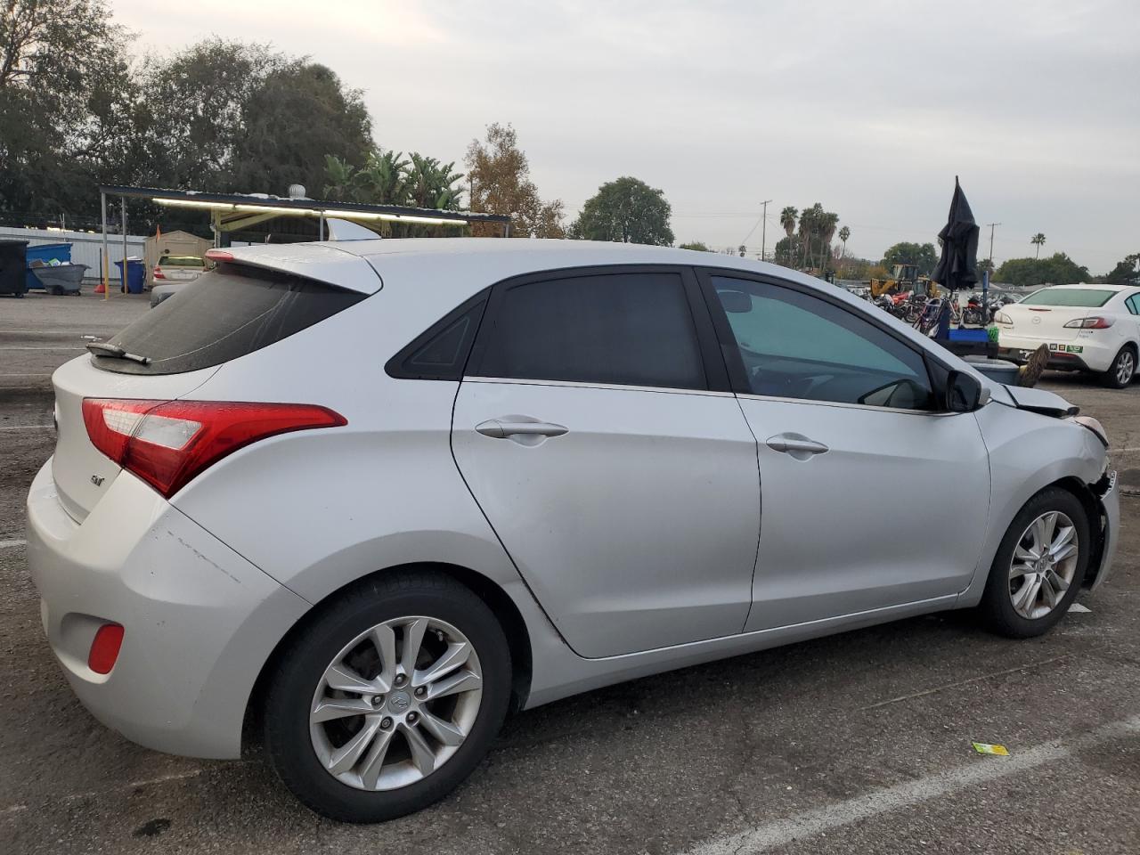 Image 3 of 2013 HYUNDAI ELANTRA GT  2013 with VIN KMHD35LE3DU079235