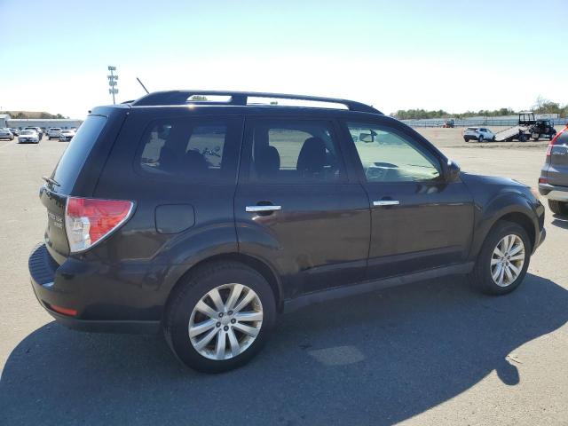 Obraz 3 z 2013 SUBARU FORESTER 2.5X PREMIUM 2013 z VIN JF2SHADCXDH436780