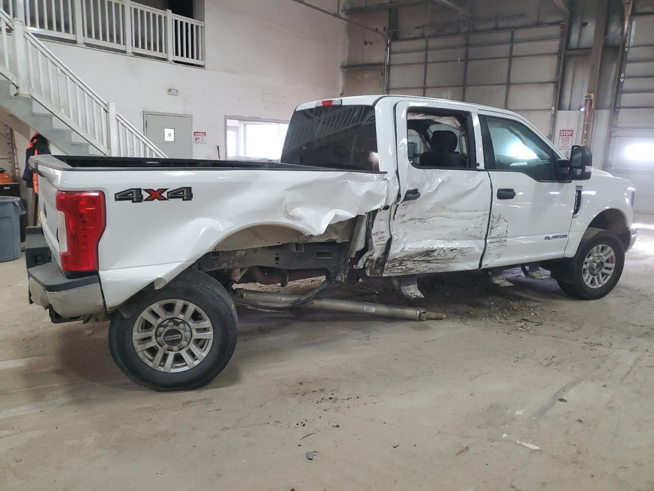 Obraz 3 z 2019 FORD F250 SUPER DUTY 2019 z VIN 1FT7W2BT8KEE34964