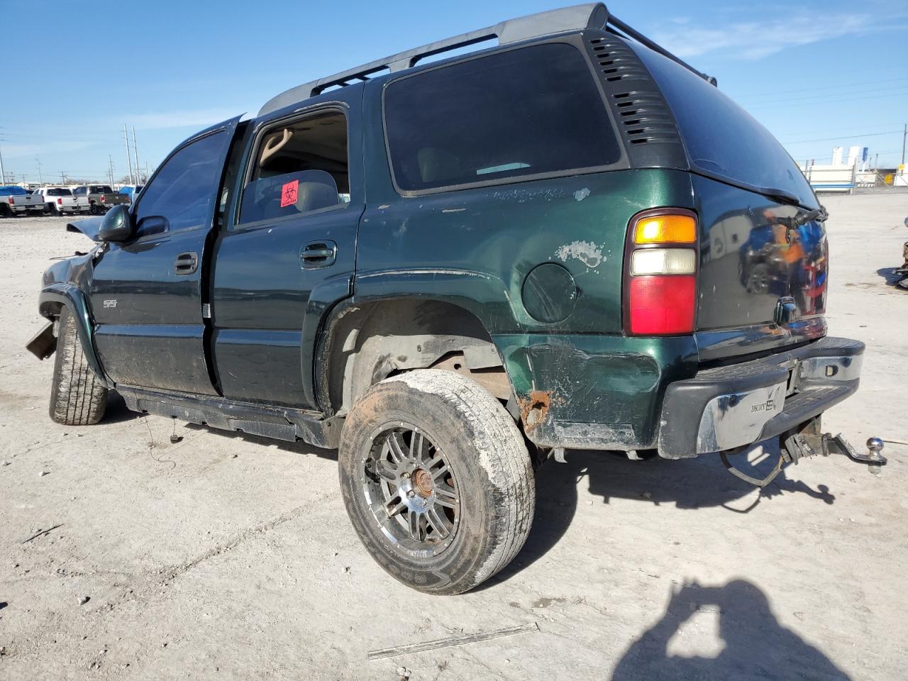 Изображение 2 2004 CHEVROLET TAHOE K1500 2004 с VIN 1GNEK13Z94R203476