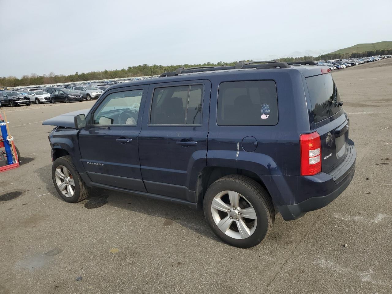 Image 2 of 2015 JEEP PATRIOT LATITUDE 2015 with VIN 1C4NJRFB6FD215335