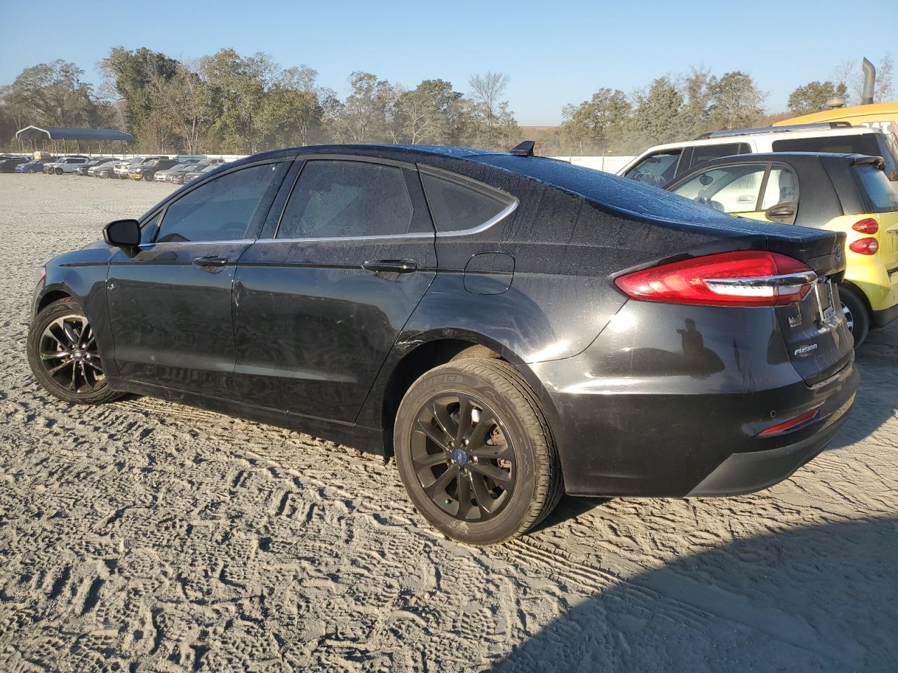 Изображение 2 2020 FORD FUSION SE 2020 с VIN 3FA6P0HDXLR184371