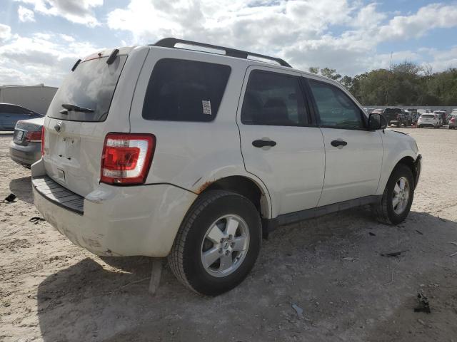 Obraz 3 z 2012 FORD ESCAPE XLT 2012 z VIN 1FMCU9D77CKB67151