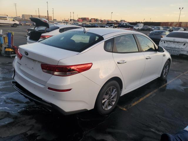 Obraz 3 z 2020 KIA OPTIMA LX 2020 z VIN 5XXGT4L31LG429170