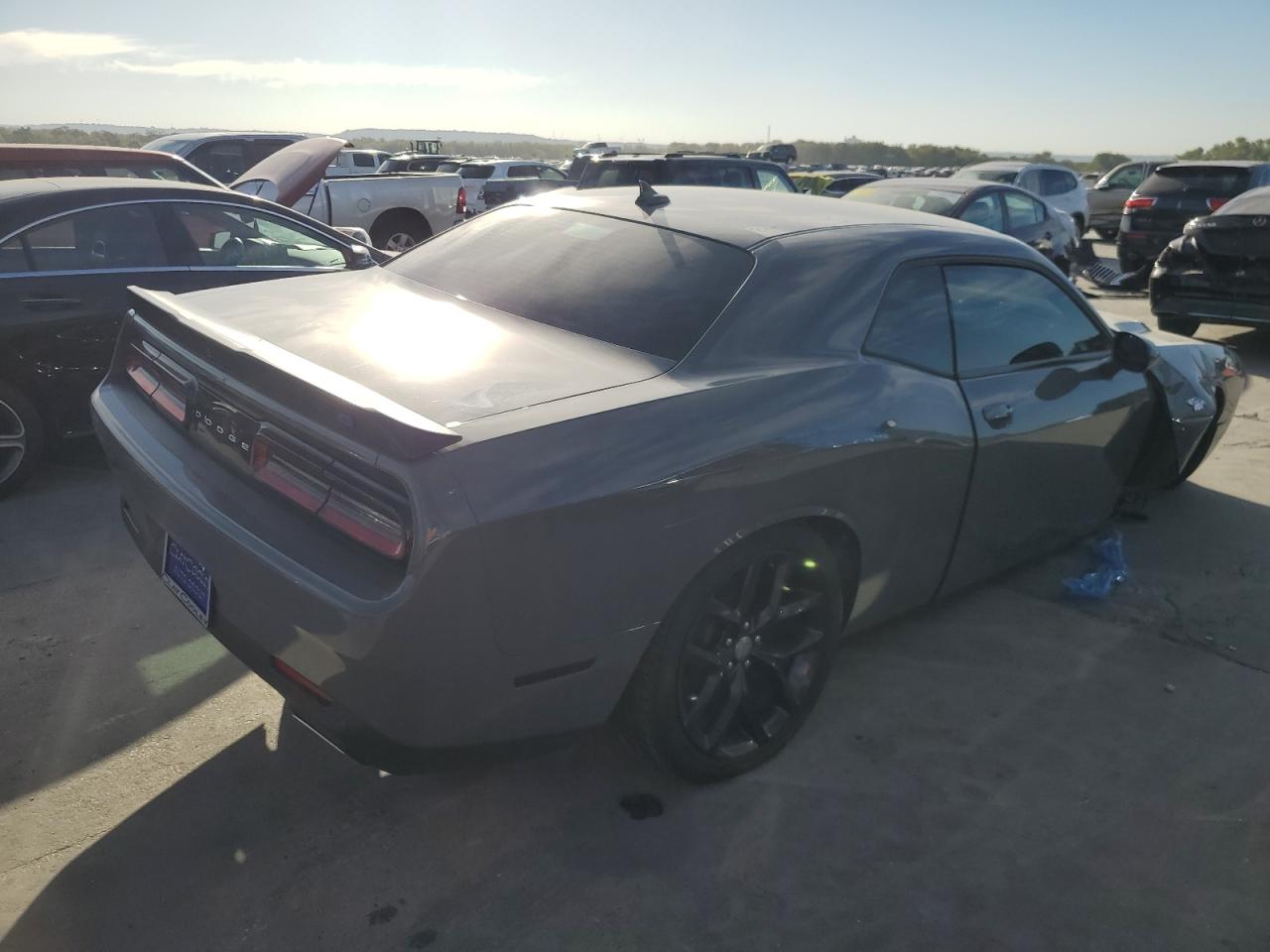 Изображение 3 2019 DODGE CHALLENGER SXT 2019 с VIN 2C3CDZAG1KH508630