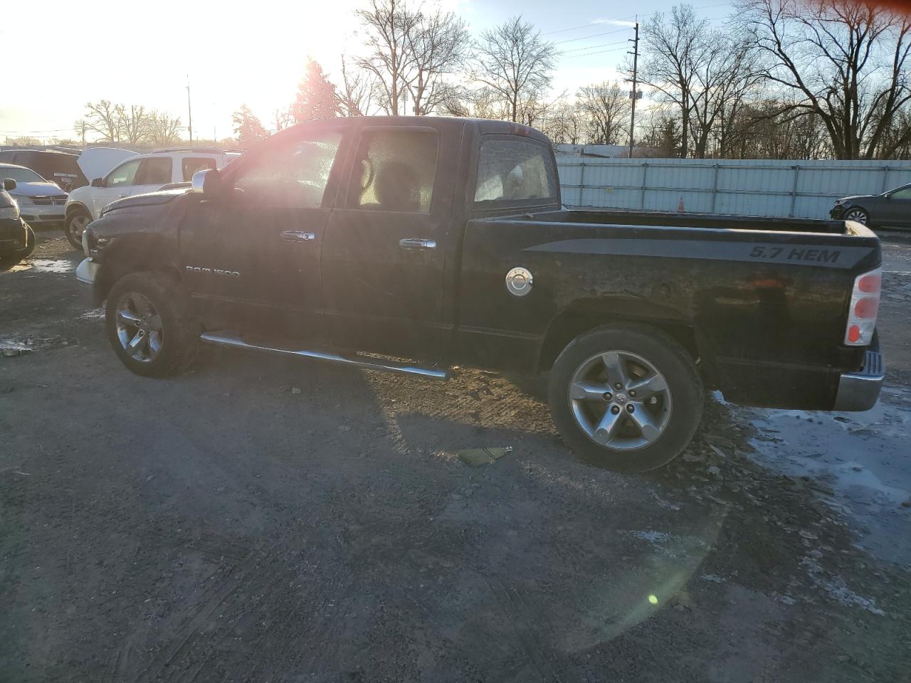 Image 2 of 2004 DODGE RAM 1500 ST 2004 with VIN 1D7HA18N34S539346