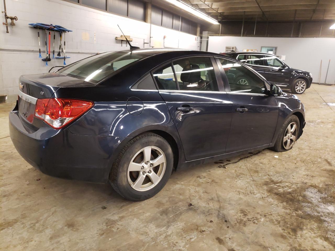 Image 3 of 2014 CHEVROLET CRUZE LT 2014 with VIN 1G1PC5SB1E7302955
