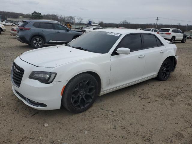 Изображение 2019 CHRYSLER 300 S 2019
