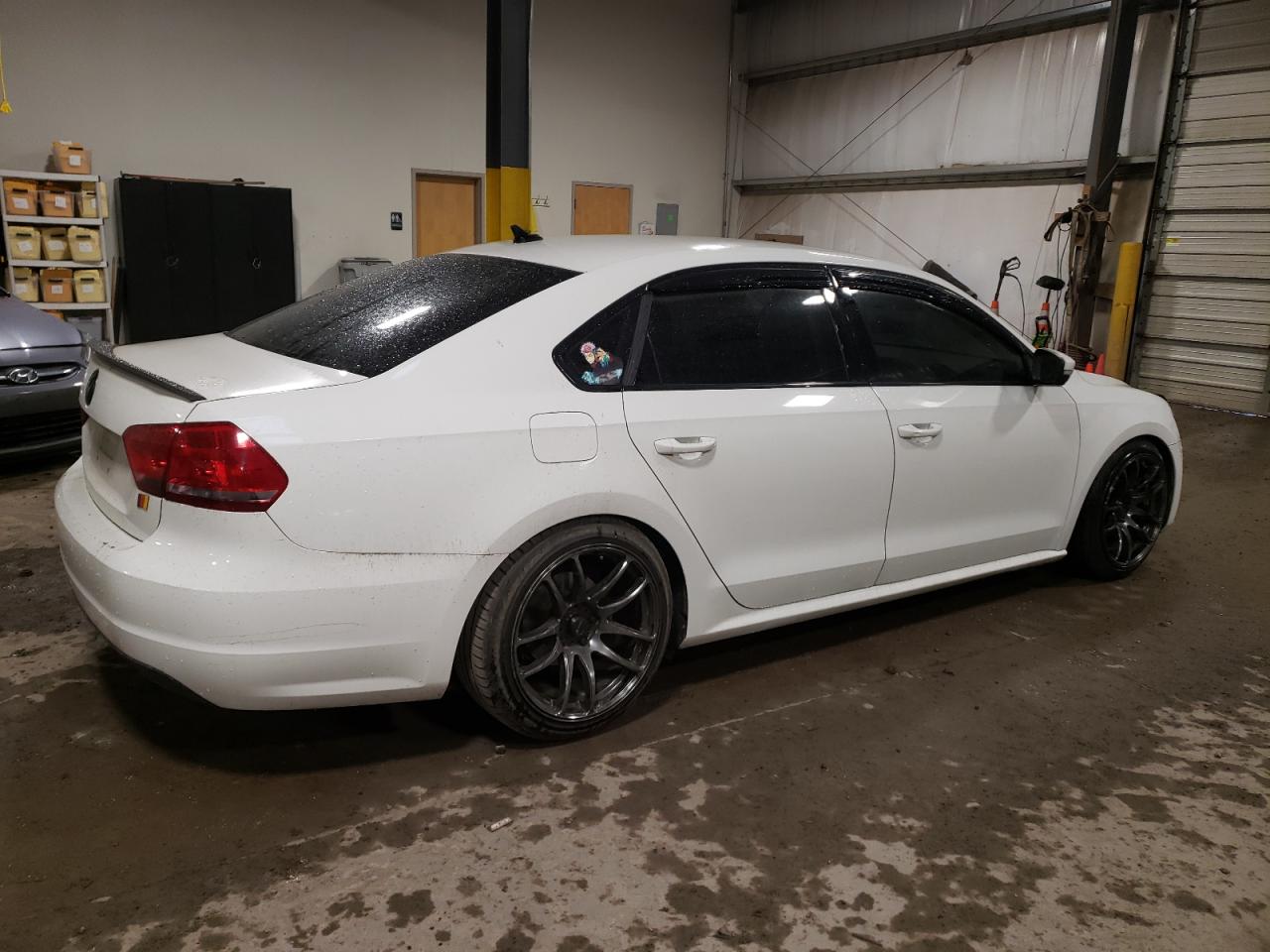 Image 3 of 2015 VOLKSWAGEN PASSAT S 2015 with VIN 1VWAS7A31FC089646