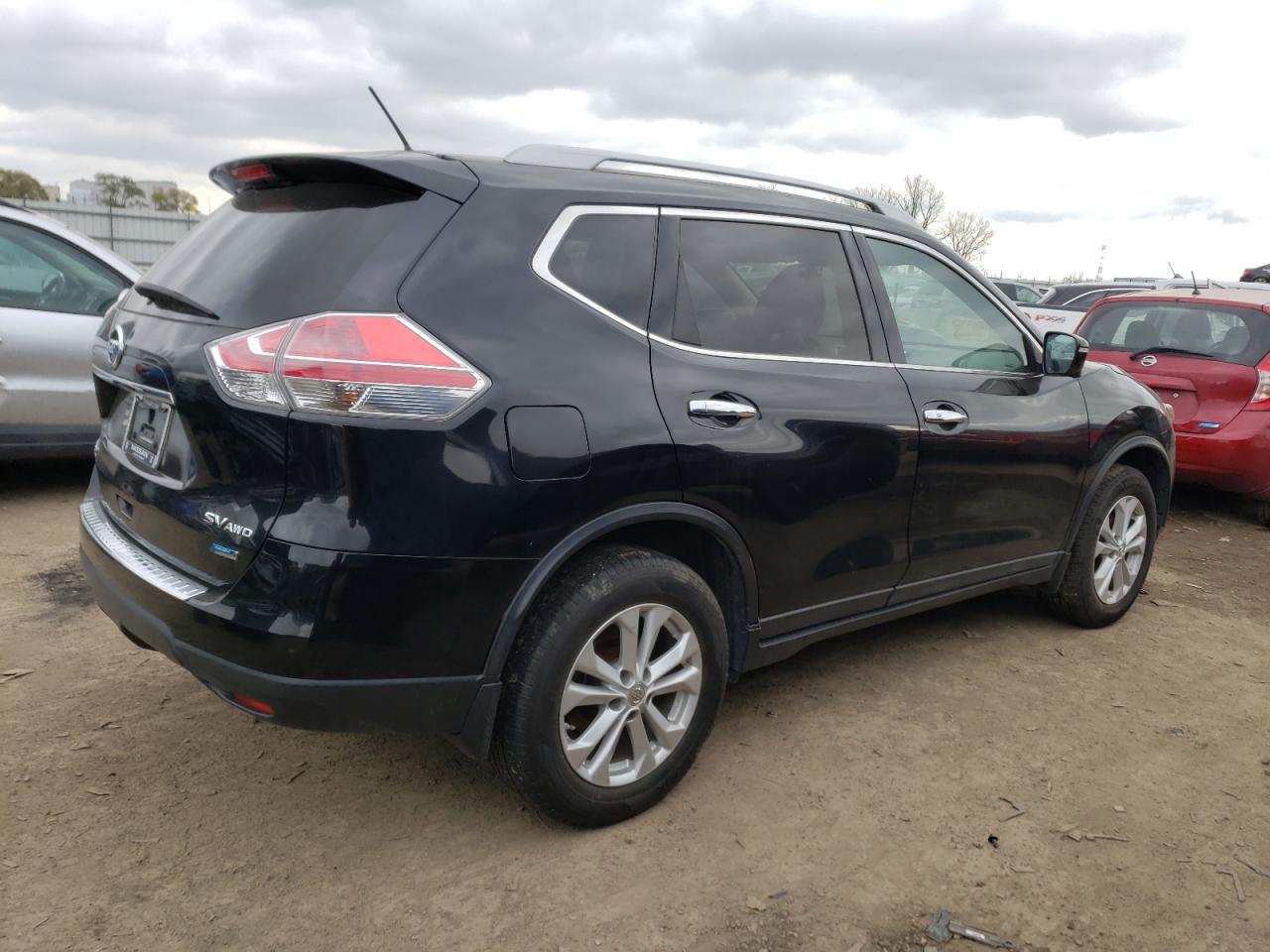 Image 3 of 2014 NISSAN ROGUE S 2014 with VIN 5N1AT2MV8EC800320