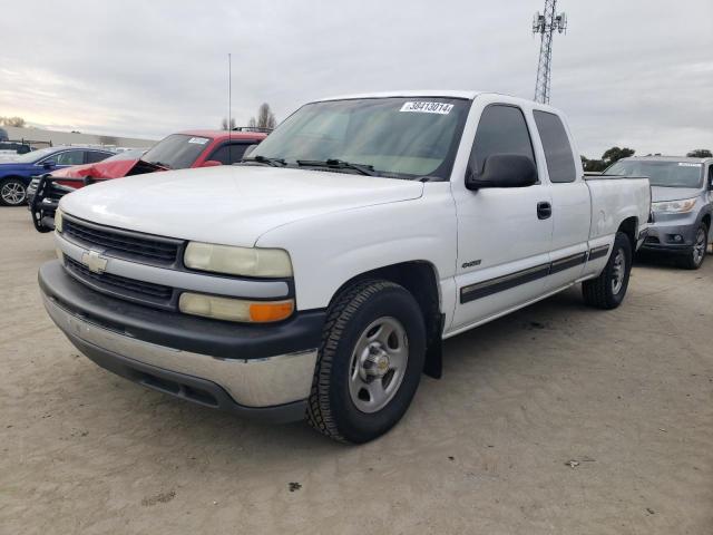 Image 1 of 2002 CHEVROLET SILVERADO C1500 2002 with VIN 2GCEC19V521397231