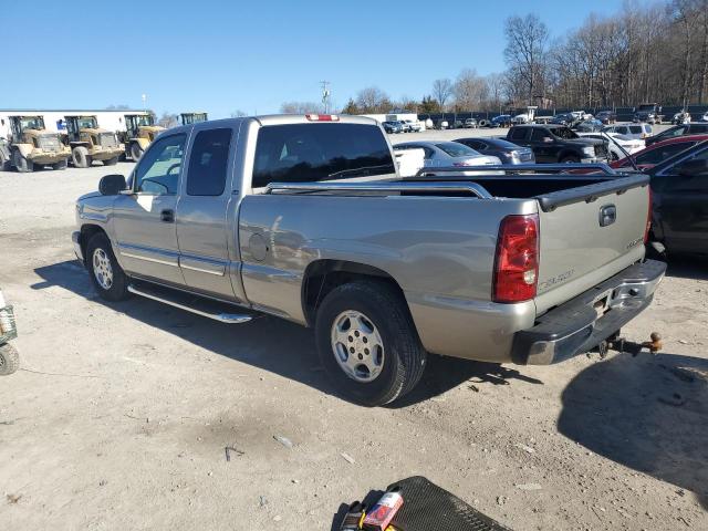 Obraz 2 z 2003 CHEVROLET SILVERADO C1500 2003 z VIN 2GCEC19V131128838