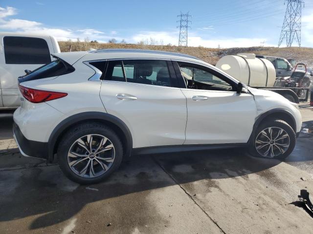 Obraz 3 z 2017 INFINITI QX30 BASE 2017 z VIN SJKCH5CR9HA028945