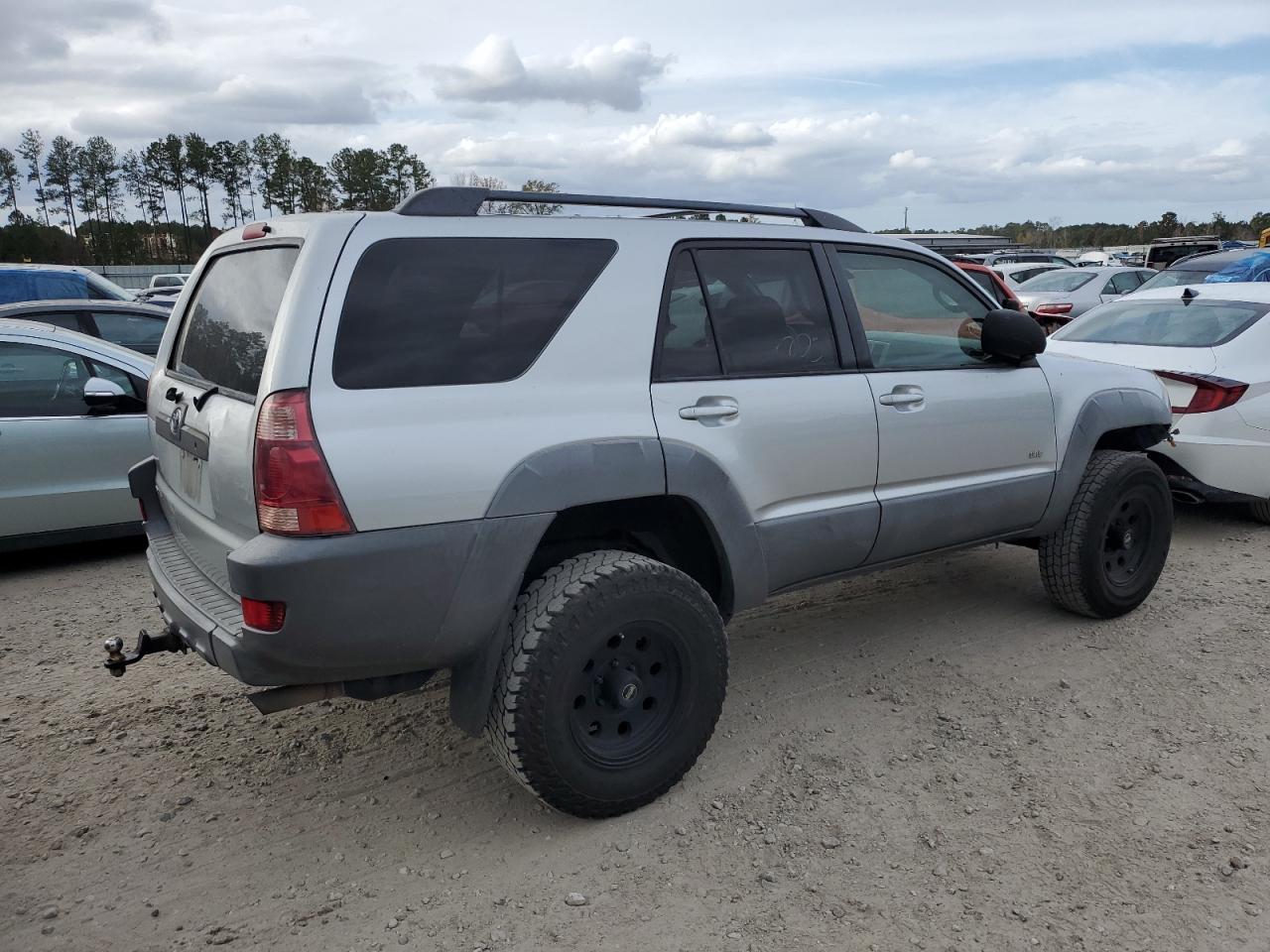 Image 3 of 2003 TOYOTA 4RUNNER SR5 2003 with VIN JTEZT14RX30011102