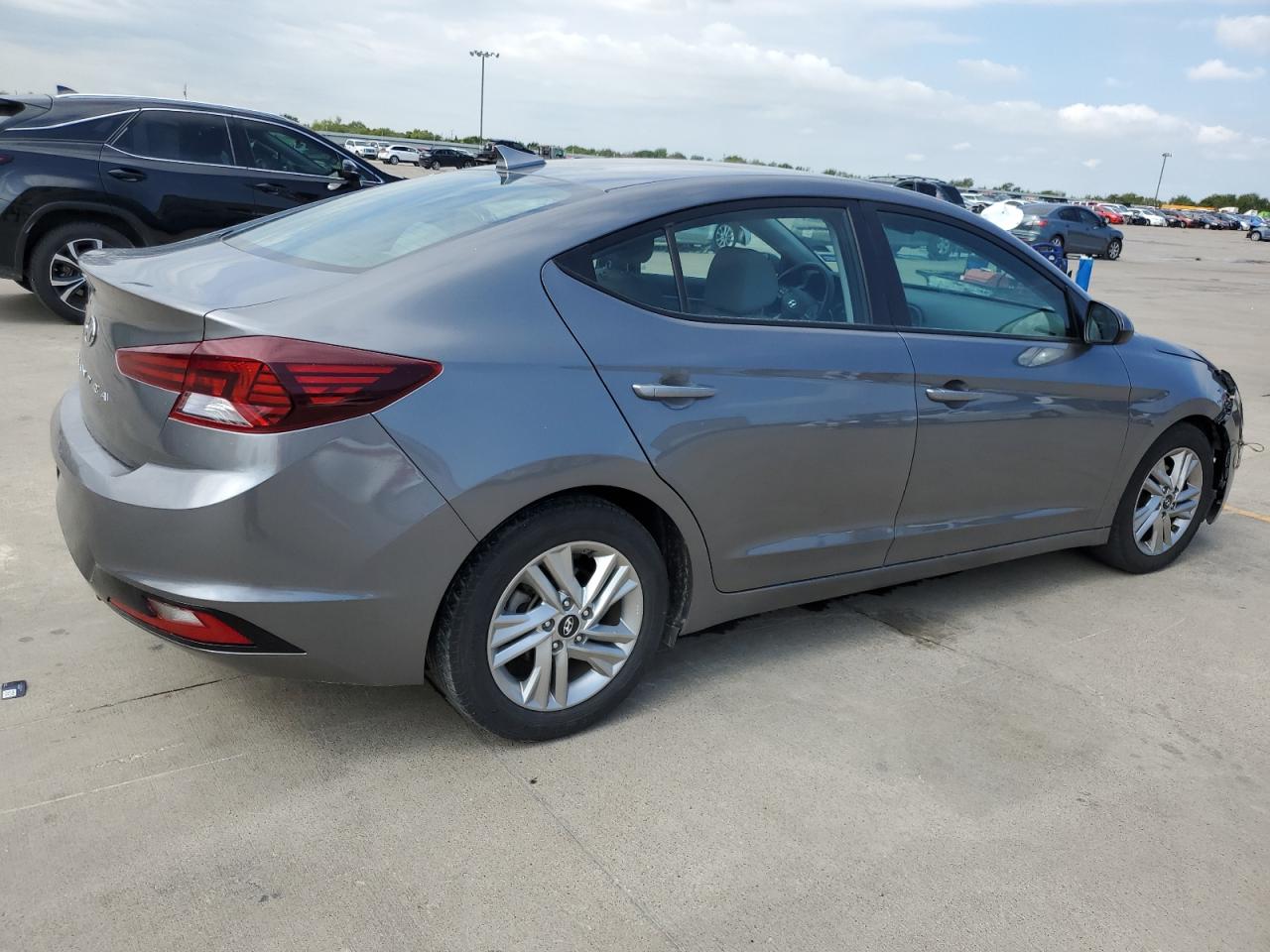 Изображение 3 2020 HYUNDAI ELANTRA SEL 2020 с VIN 5NPD84LF6LH538582