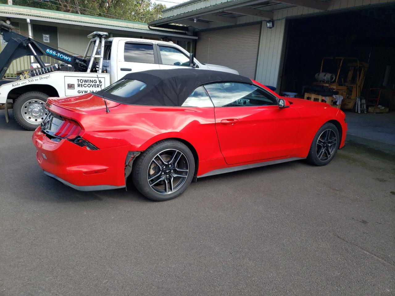 Изображение 3 2020 FORD MUSTANG  2020 с VIN 1FATP8UH8L5125901
