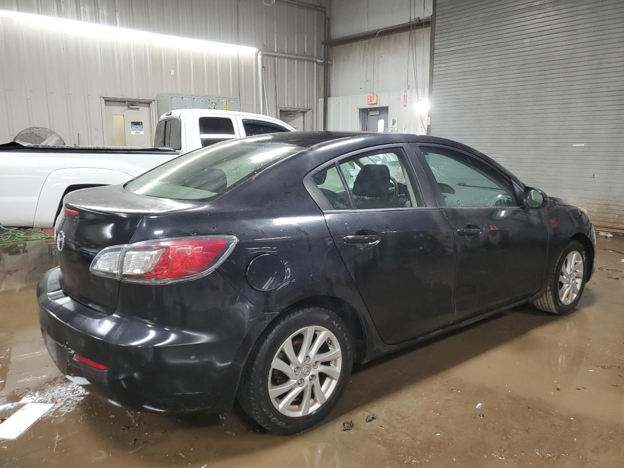 Изображение 3 2012 MAZDA 3 I 2012 с VIN JM1BL1VF1C1515557
