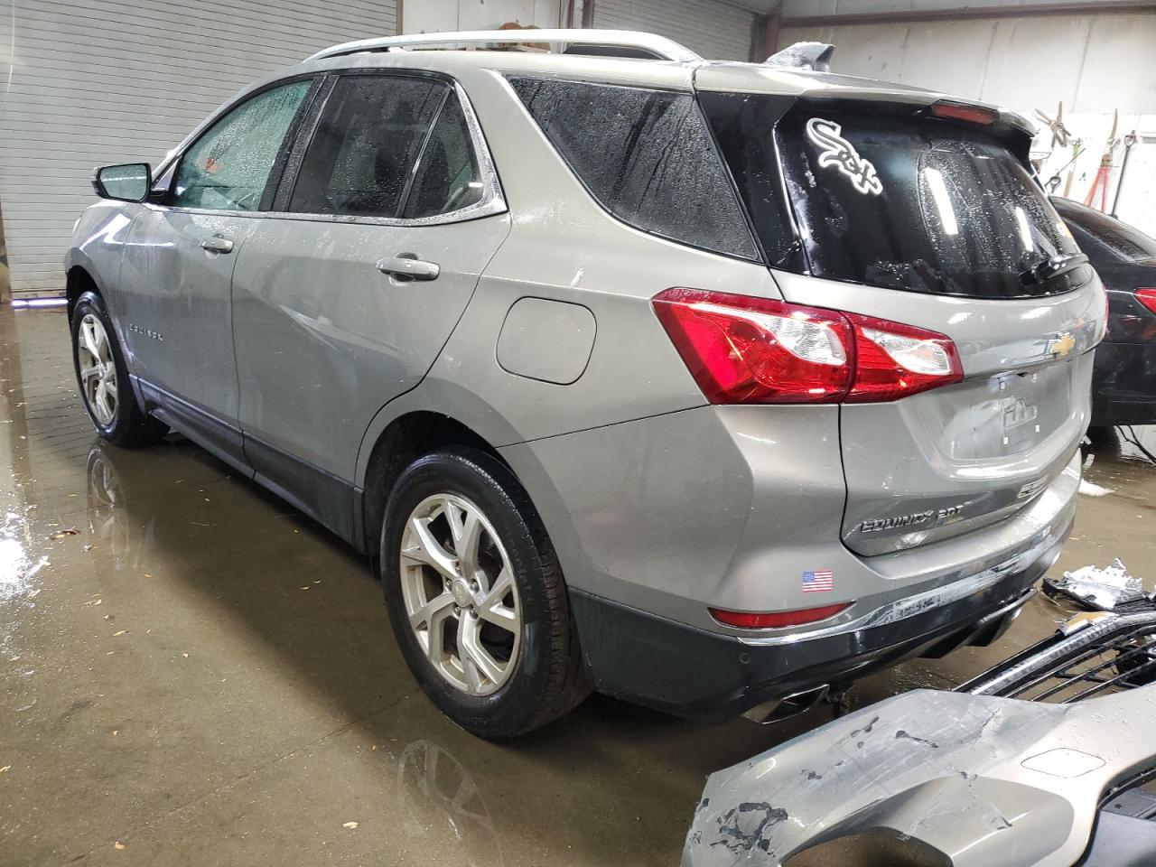 Image 2 of 2018 CHEVROLET EQUINOX LT 2018 with VIN 3GNAXTEX6JS599723