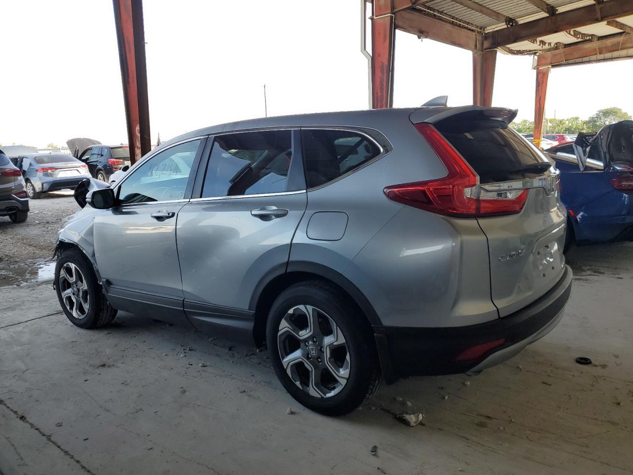 Image 2 of 2019 HONDA CR-V EXL 2019 with VIN 5J6RW1H82KA040562