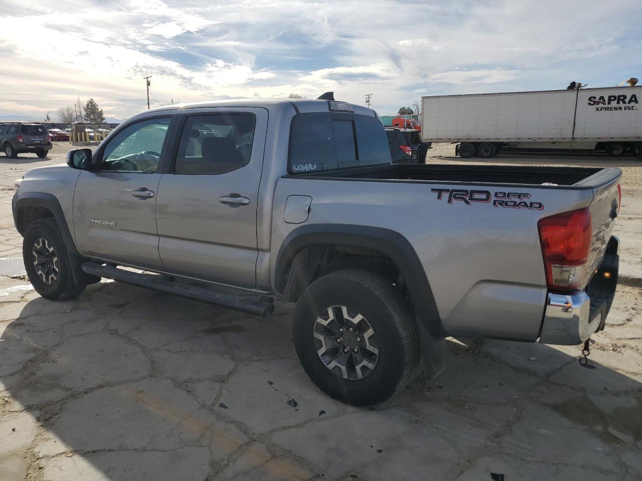 Изображение 2 2017 TOYOTA TACOMA DOUBLE CAB 2017 с VIN 3TMAZ5CN0HM047956