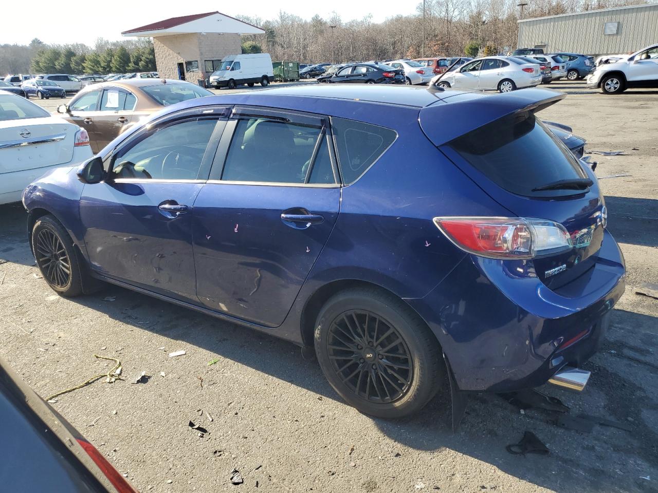 Изображение 2 2012 MAZDA 3 I 2012 с VIN JM1BL1L82C1633217