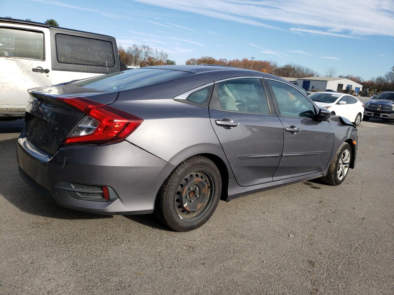 Изображение 3 2016 HONDA CIVIC LX 2016 с VIN 2HGFC2F55GH524347
