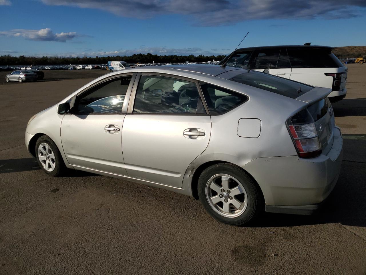 Изображение 2 2005 TOYOTA PRIUS  2005 с VIN JTDKB20U657038591