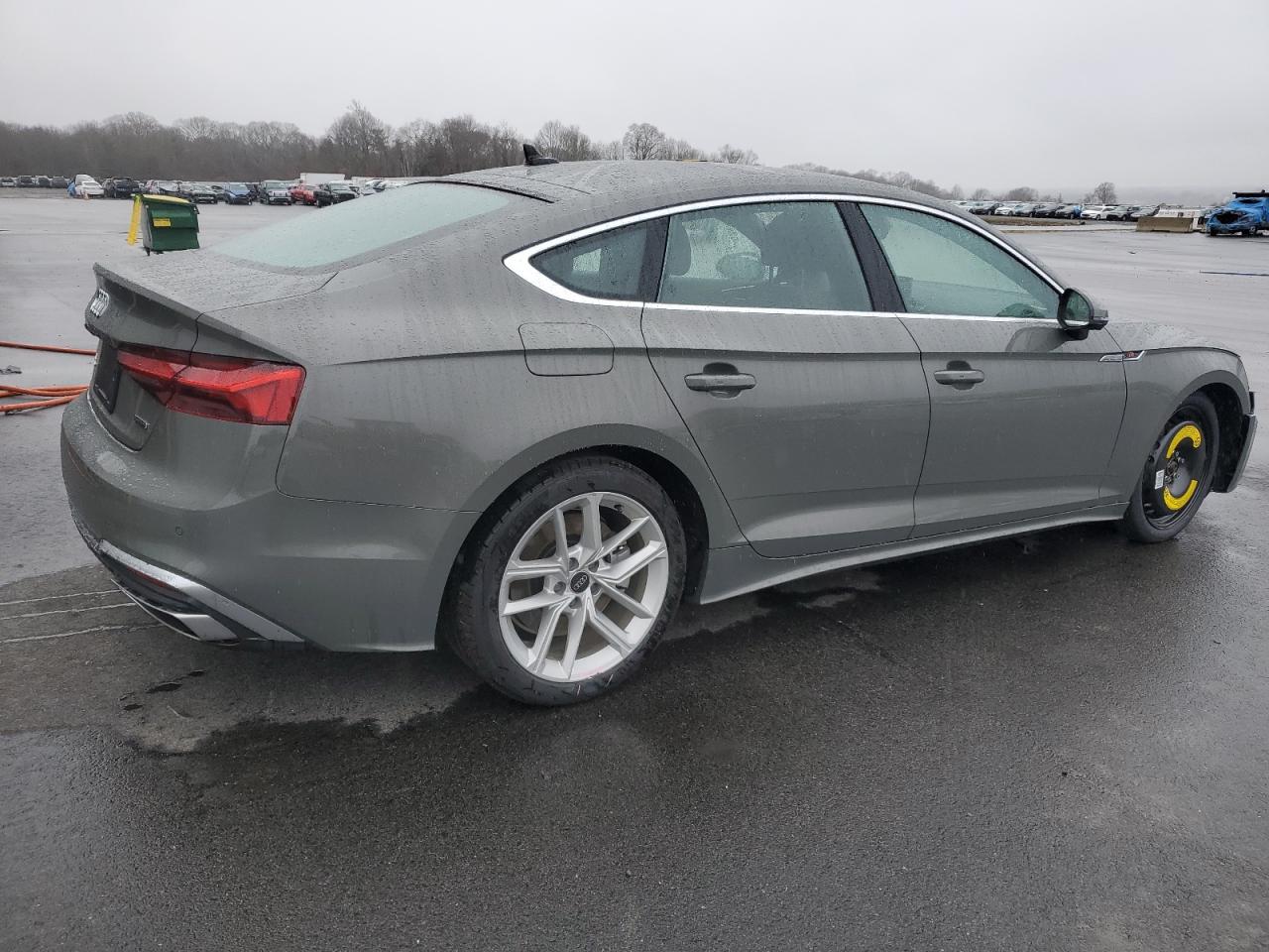 Obraz 3 z 2024 AUDI A5 PREMIUM PLUS 45 2024 z VIN WAUFACF58RA023378