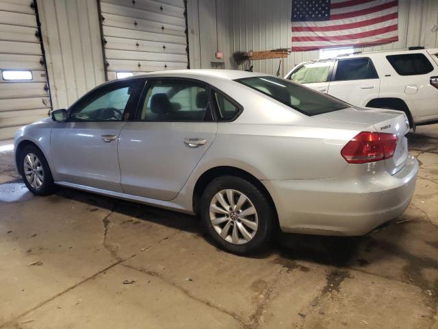 Image 2 of 2013 VOLKSWAGEN PASSAT S 2013 with VIN 1VWAH7A31DC009404