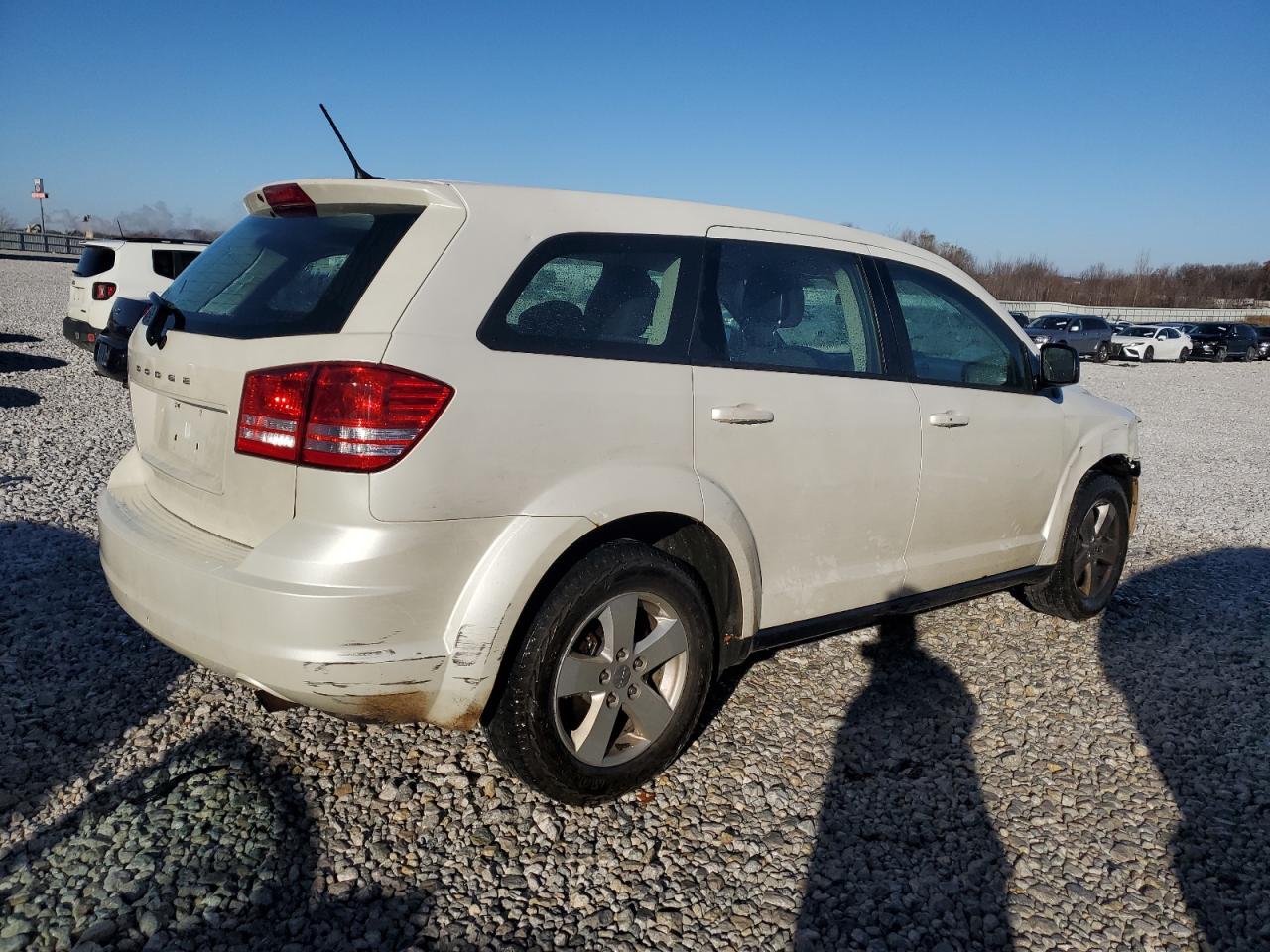 Image 3 of 2015 DODGE JOURNEY SE 2015 with VIN 3C4PDCAB1FT528758