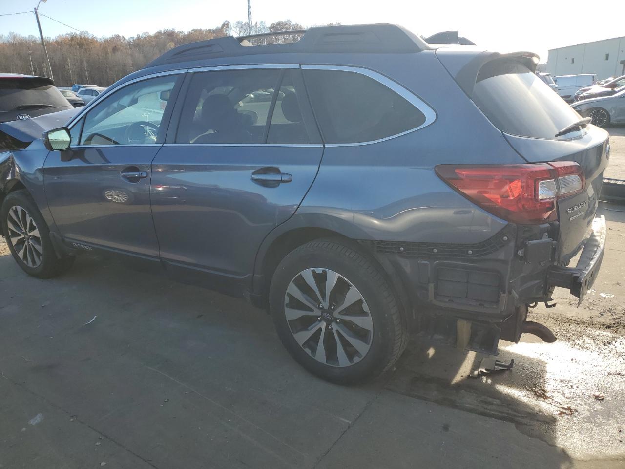Изображение 2 2016 SUBARU OUTBACK 2.5I LIMITED 2016 с VIN 4S4BSBNC7G3207281