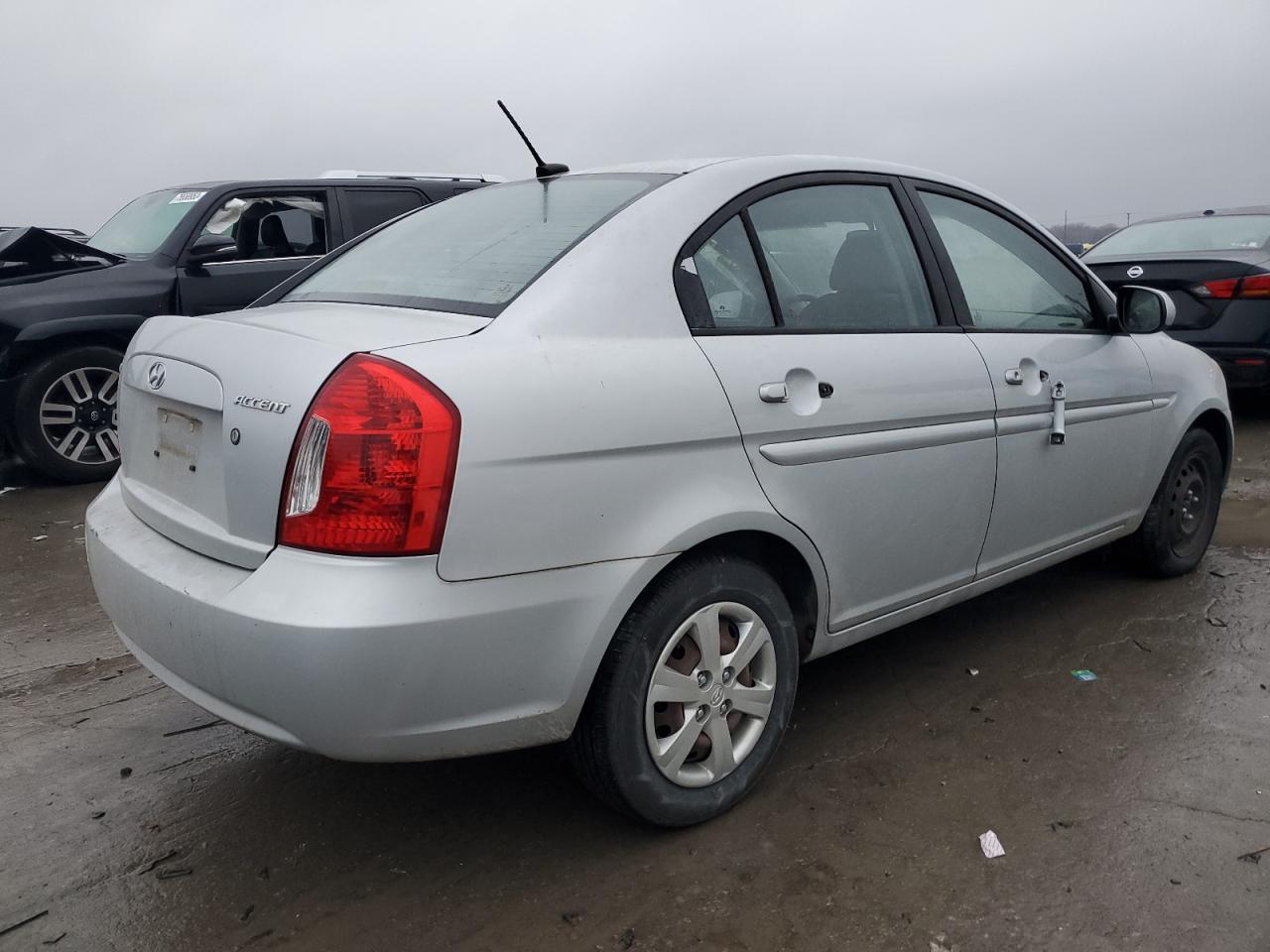 Image 3 of 2010 HYUNDAI ACCENT GLS 2010 with VIN KMHCN4AC5AU441708