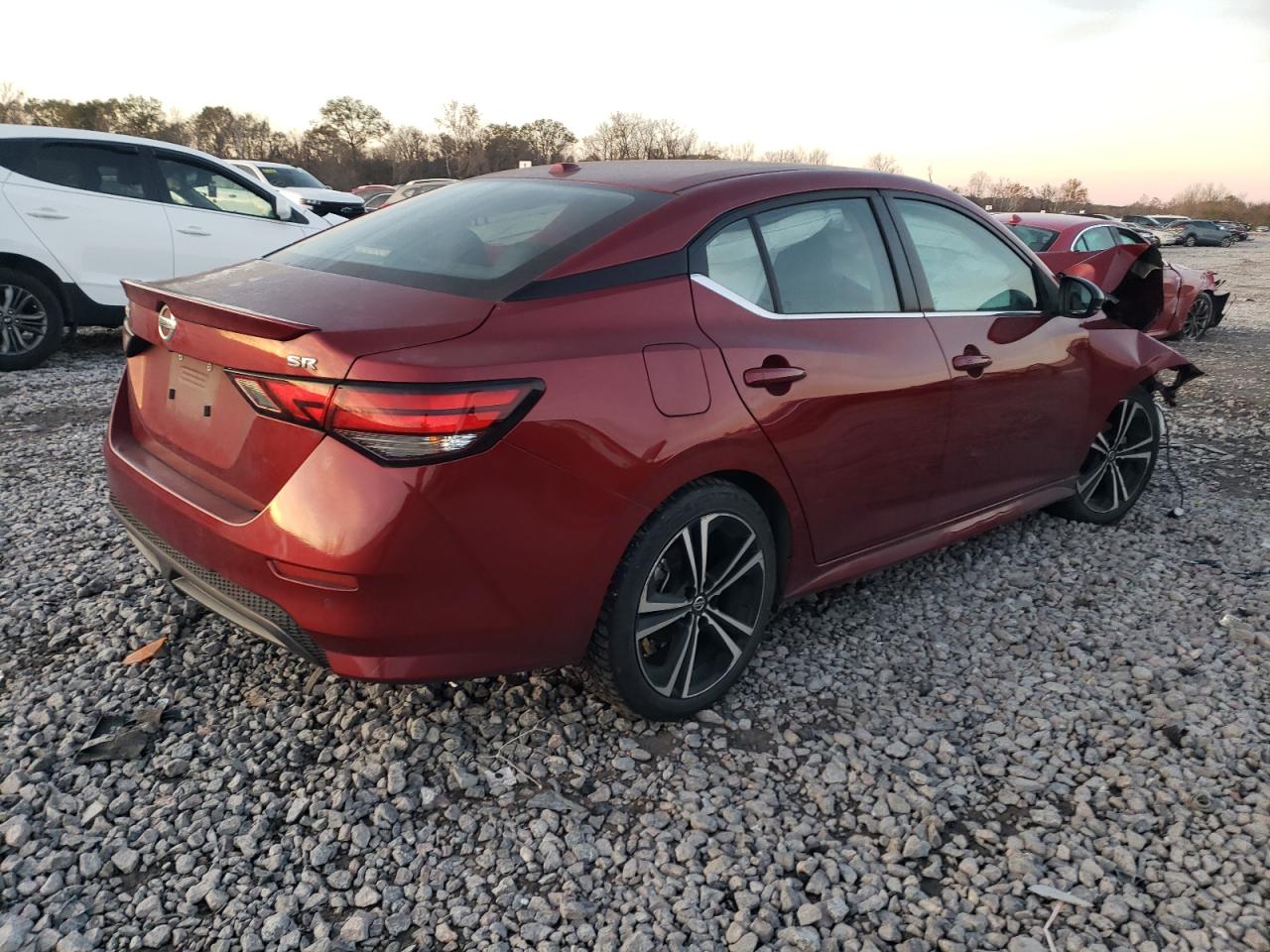 Изображение 3 2021 NISSAN SENTRA SR 2021 с VIN 3N1AB8DV2MY228891