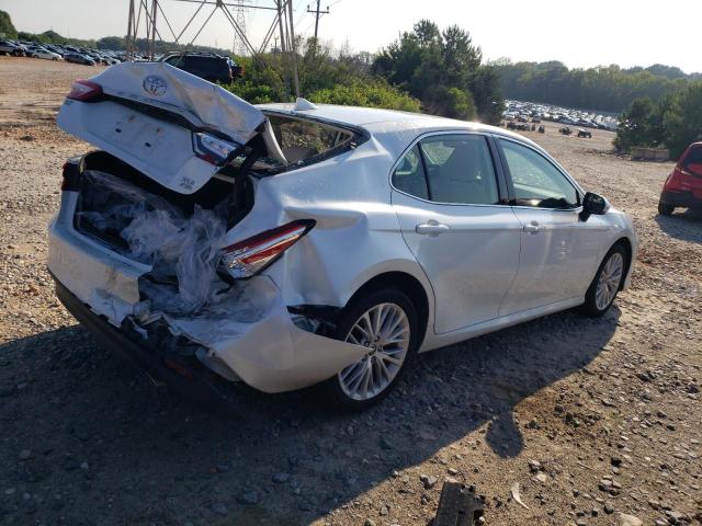 Image 3 of 2020 TOYOTA CAMRY XLE 2020 with VIN 4T1F11BK4LU014164