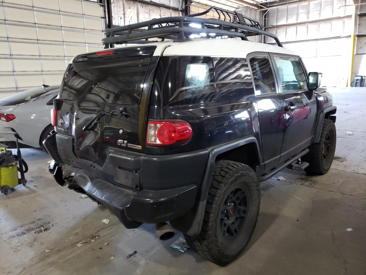 Изображение 3 2008 TOYOTA FJ CRUISER  2008 с VIN JTEBU11F68K006869